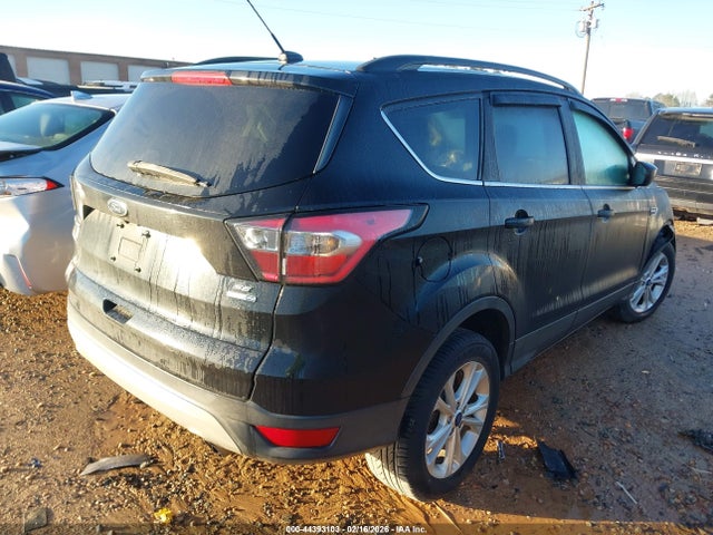 1FMCU9GDXJUA11768 Ford ESCAPE SE