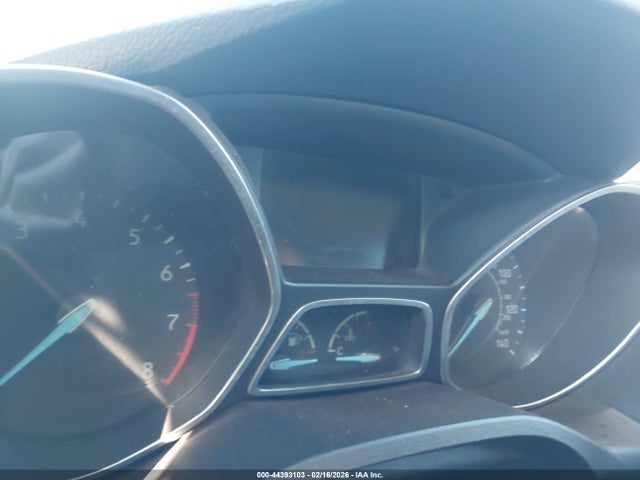 1FMCU9GDXJUA11768 Ford ESCAPE SE