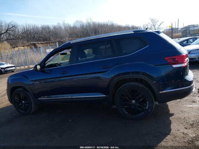 Продажа на аукционе авто 2018 Volkswagen Atlas 3.6l V6 Sel, vin: 1V2MR2CA5JC577600, номер лота: 44393117