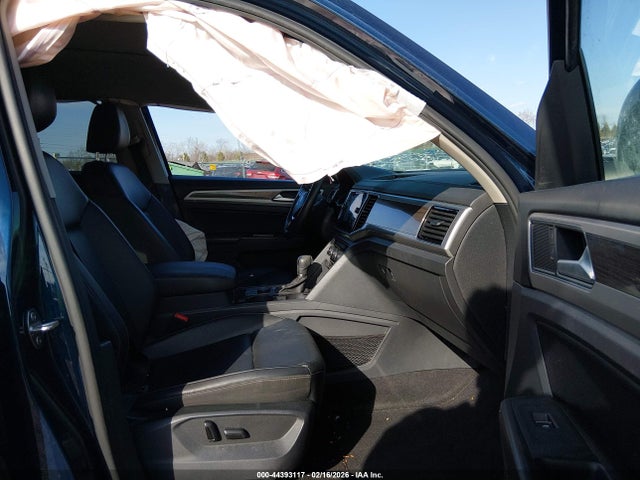 Продажа на аукционе авто 2018 Volkswagen Atlas 3.6l V6 Sel, vin: 1V2MR2CA5JC577600, номер лота: 44393117