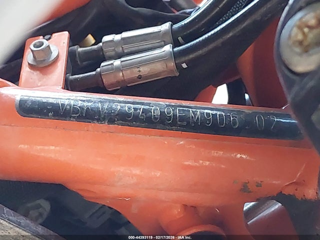 2014 KTM 1190 VBKV29409EM906502 Photo 9