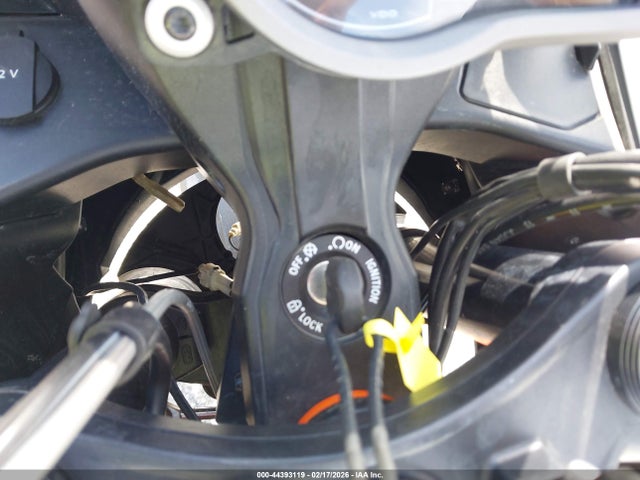 2014 KTM 1190 VBKV29409EM906502 Photo 10