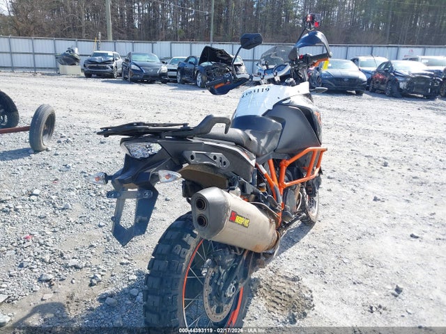 2014 KTM 1190 VBKV29409EM906502 Photo 3