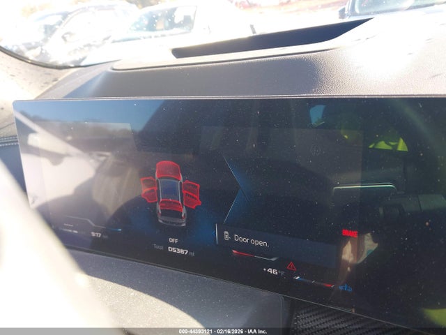 5UX33EU01T9086977 BMW X5 M60i