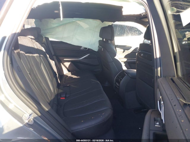 5UX33EU01T9086977 BMW X5 M60i