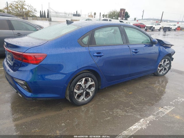 3KPF24AD5LE179709 KIA Forte Lxs