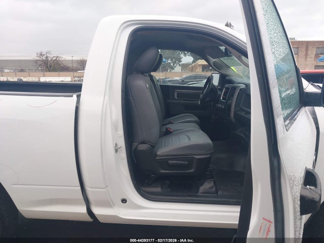 3C6JR6AG2JG139964 RAM 1500