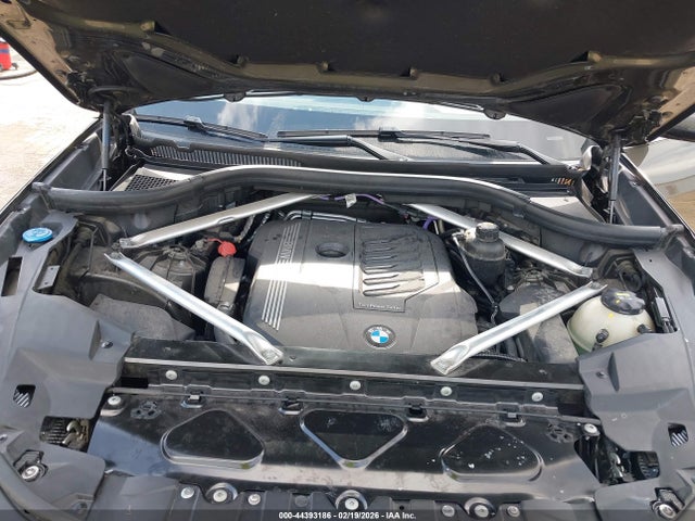 44393186 :رقم المزاد ، 5UXCR6C05N9K22035 vin ، 2022 Bmw X5 Xdrive40i مزاد بيع