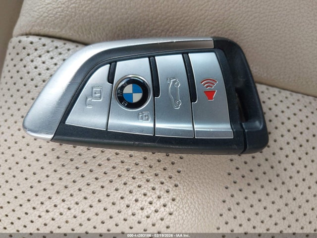 44393186 :رقم المزاد ، 5UXCR6C05N9K22035 vin ، 2022 Bmw X5 Xdrive40i مزاد بيع
