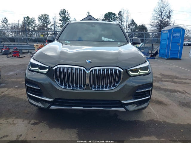 44393186 :رقم المزاد ، 5UXCR6C05N9K22035 vin ، 2022 Bmw X5 Xdrive40i مزاد بيع