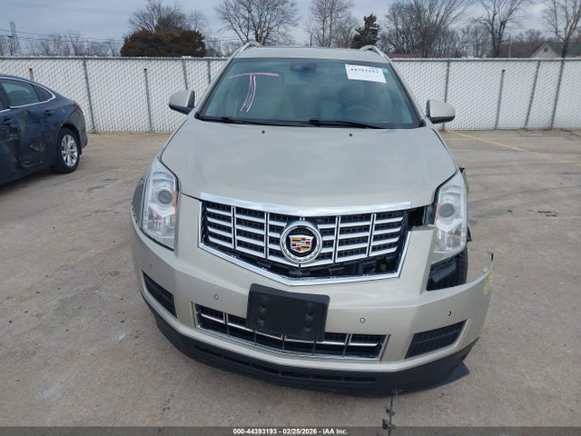 44393193 :رقم المزاد ، 3GYFNBE31GS535278 vin ، 2016 Cadillac Srx Luxury Collection مزاد بيع