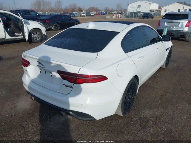 2020 JAGUAR XE SAJAJ4FX5LCP63438 Photo 3