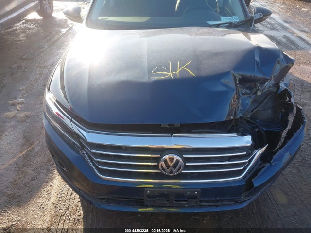 2021 Volkswagen Passat 2.0t Se მანქანა იყიდება აუქციონზე, vin: 1VWSA7A31MC018340, აუქციონის ნომერი: 44393235