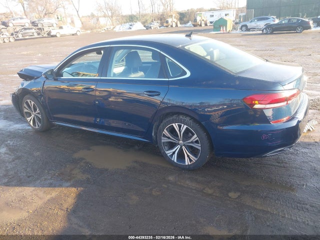 2021 Volkswagen Passat 2.0t Se მანქანა იყიდება აუქციონზე, vin: 1VWSA7A31MC018340, აუქციონის ნომერი: 44393235