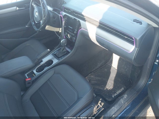 2021 Volkswagen Passat 2.0t Se მანქანა იყიდება აუქციონზე, vin: 1VWSA7A31MC018340, აუქციონის ნომერი: 44393235