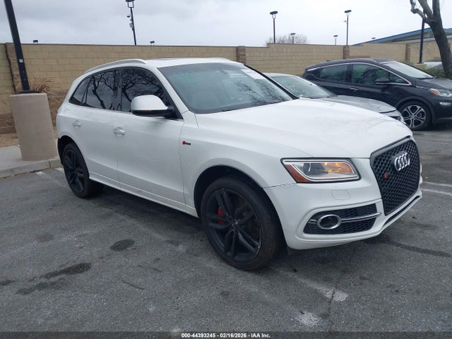 2015 AUDI SQ5 WA1CGAFP7FA077089