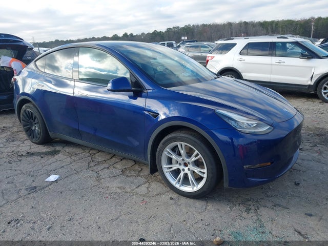 Продажа на аукционе авто 2021 Tesla Model Y Long Range Dual Motor All-wheel Drive, vin: 5YJYGDEE7MF305139, номер лота: 44393246