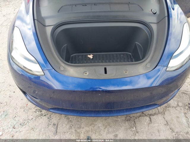 Продаж на аукціоні авто 2021 Tesla Model Y Long Range Dual Motor All-wheel Drive, vin: 5YJYGDEE7MF305139, номер лоту: 44393246