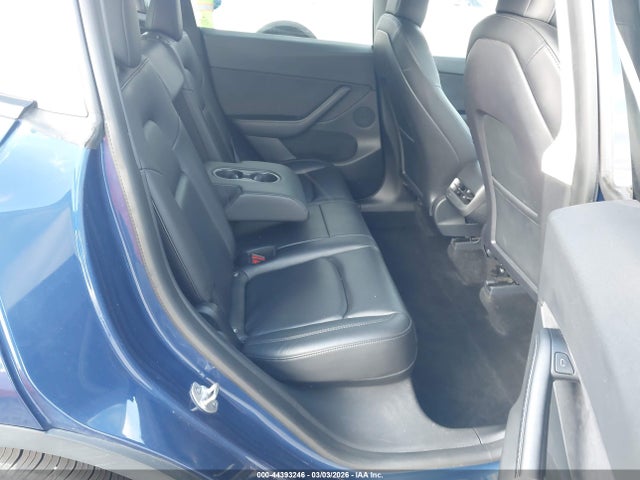Продаж на аукціоні авто 2021 Tesla Model Y Long Range Dual Motor All-wheel Drive, vin: 5YJYGDEE7MF305139, номер лоту: 44393246