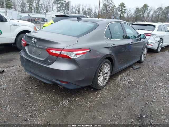 4T1B11HK9JU092961 Toyota CAMRY XLE
