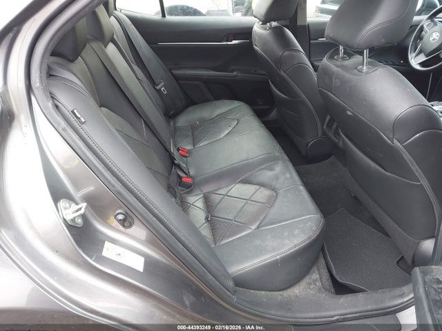 4T1B11HK9JU092961 Toyota CAMRY XLE