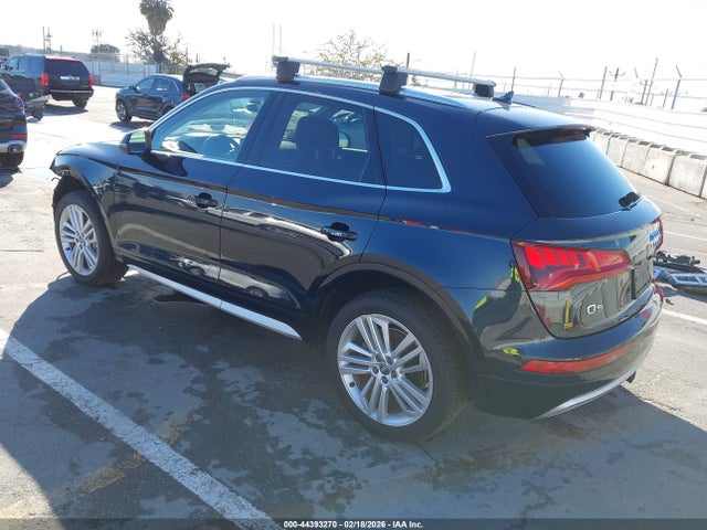 WA1BNAFY9K2094202 Audi Q5 45 Premium