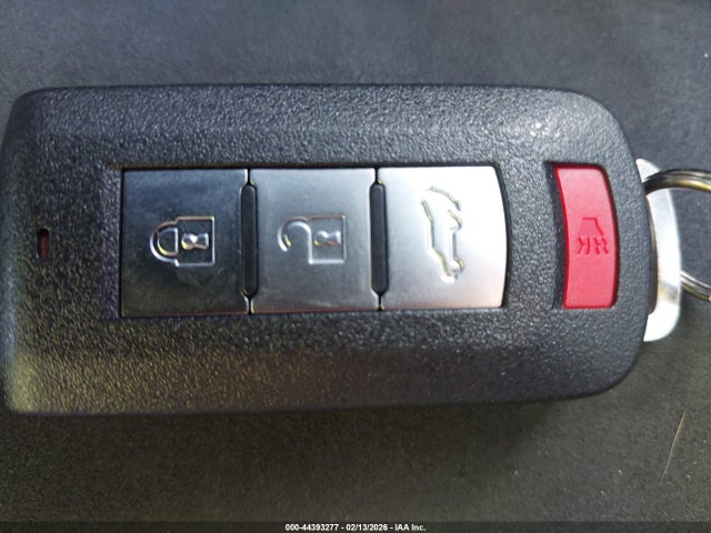 2018 MITSUBISHI OUTLANDER SPORT JA4AP3AW1JZ018776 Photo 10