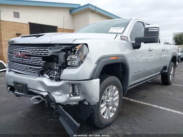 1GT49REYXNF146520 GMC Sierra 2500hd 4wd Standard Bed Denali