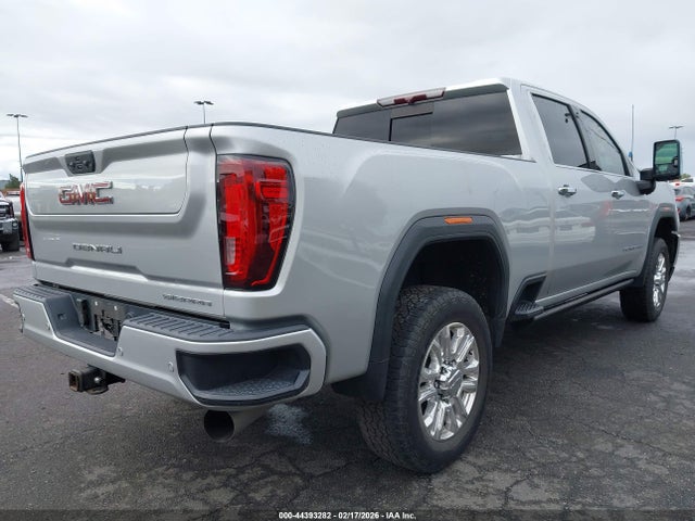 1GT49REYXNF146520 GMC Sierra 2500hd 4wd Standard Bed Denali