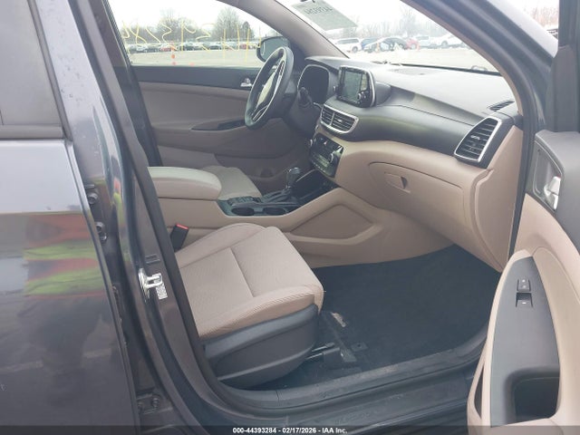 KM8J33AL5LU274731 Hyundai TUCSON SEL