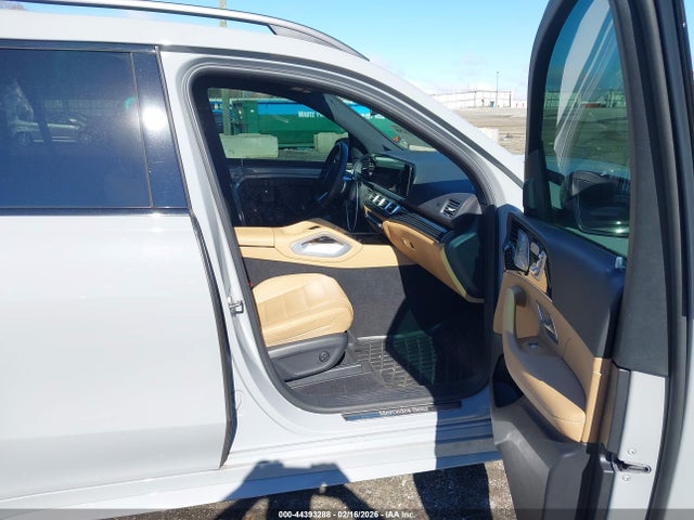 2024 MERCEDES-BENZ GLS 450 4JGFF5KE0RB142943 Photo 4