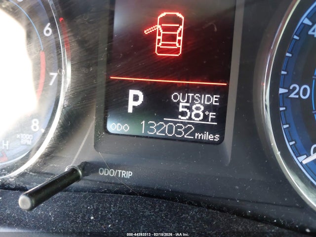 Toyota COROLLA LE 2018 5YFBURHEXJP850839 Image 16