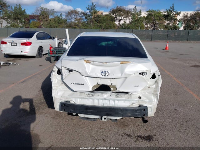 Toyota COROLLA LE 2018 5YFBURHEXJP850839 Image 6