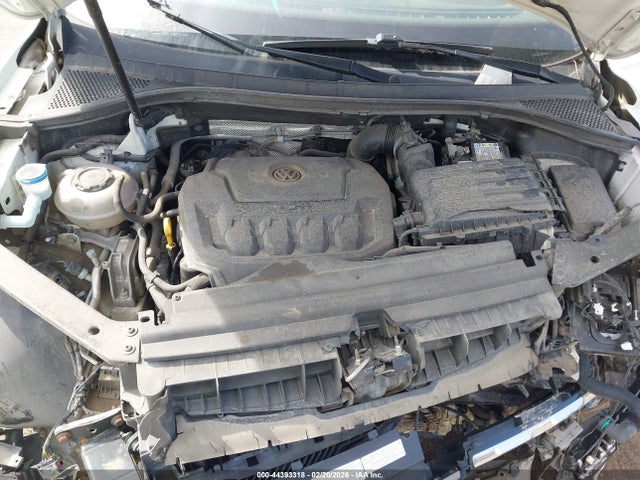 2018 VOLKSWAGEN TIGUAN 3VV4B7AX9JM098638 Photo 9