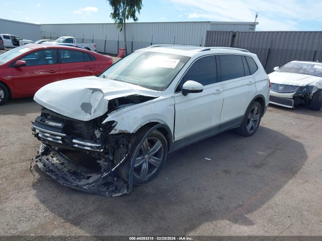 2018 VOLKSWAGEN TIGUAN 3VV4B7AX9JM098638 Photo 1