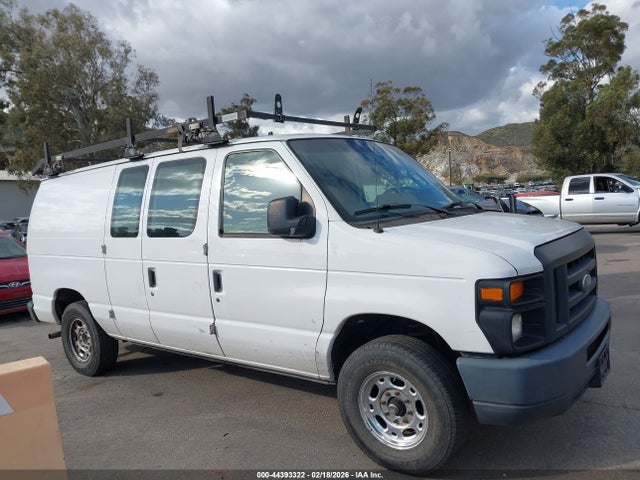 Ford E-250 Commercial 2014 1FTNE2EW8EDA12137 Image 13