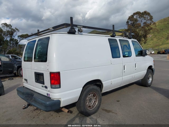 Ford E-250 Commercial 2014 1FTNE2EW8EDA12137 Image 4