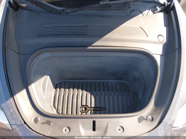 2021 TESLA MODEL Y 5YJYGDEE8MF209021 Photo 9