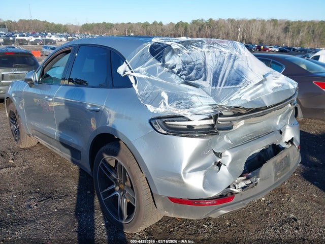 2019 PORSCHE MACAN WP1AA2A51KLB06657 Photo 5