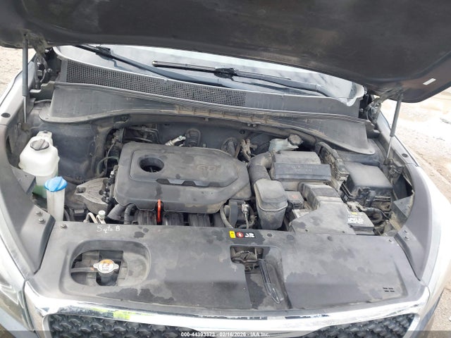 Продажа на аукционе авто 2017 Kia Sorento 2.4l Lx, vin: 5XYPGDA36HG271404, номер лота: 44393373