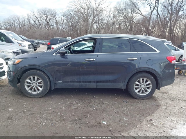 Продажа на аукционе авто 2017 Kia Sorento 2.4l Lx, vin: 5XYPGDA36HG271404, номер лота: 44393373