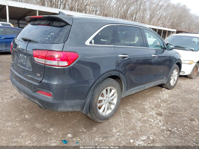 Продажа на аукционе авто 2017 Kia Sorento 2.4l Lx, vin: 5XYPGDA36HG271404, номер лота: 44393373