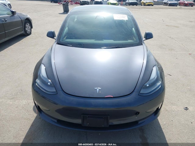 Продажа на аукционе авто 2023 Tesla Model 3 Rear-wheel Drive, vin: 5YJ3E1EAXPF674822, номер лота: 44393403