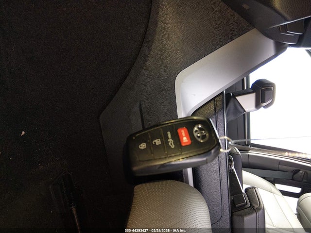 Toyota Tundra Sr5 2025 5TFLA5DB9SX304022 Image 11