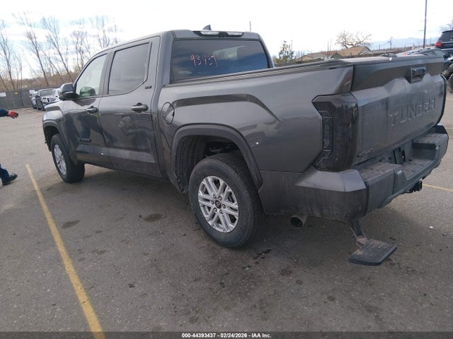 Toyota Tundra Sr5 2025 5TFLA5DB9SX304022 Image 3