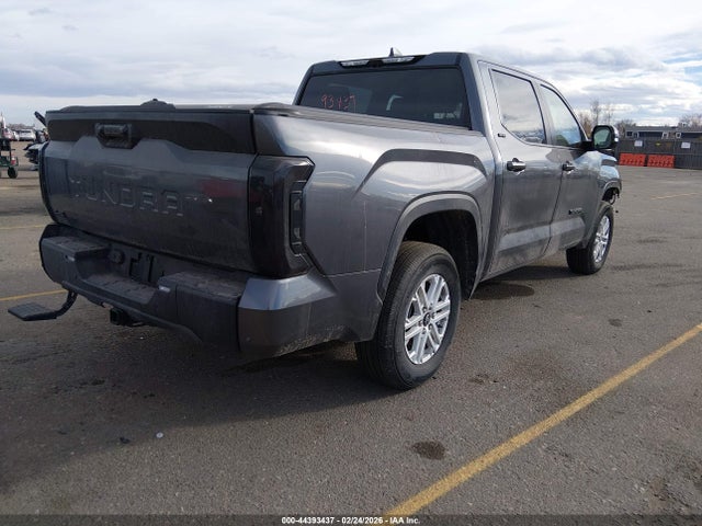 Toyota Tundra Sr5 2025 5TFLA5DB9SX304022 Image 4