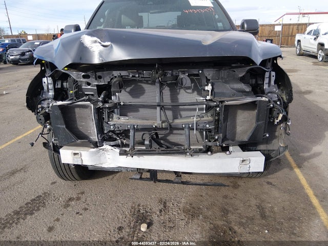 Toyota Tundra Sr5 2025 5TFLA5DB9SX304022 Image 6