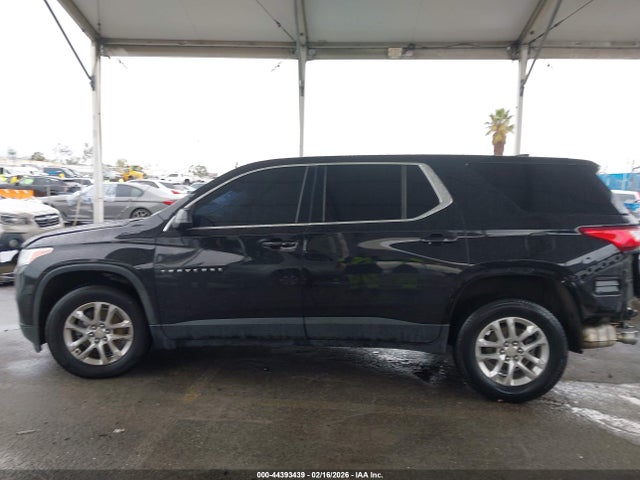 1GNERFKW5LJ230395 Chevrolet Traverse Fwd Ls