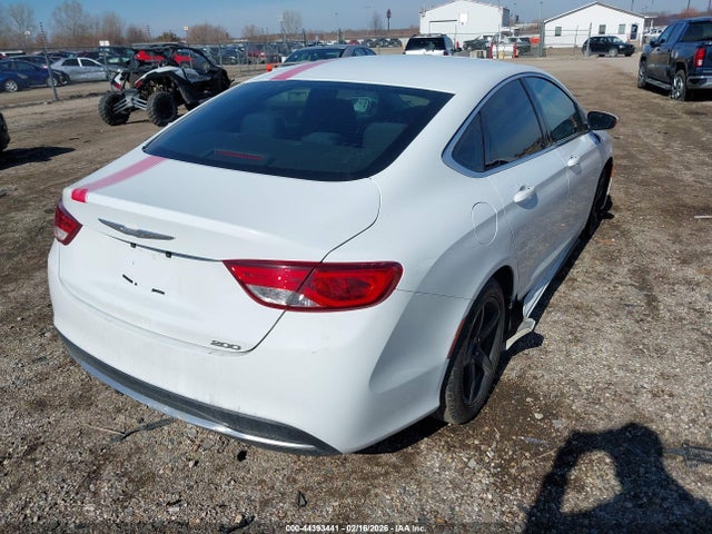 Продажа на аукционе авто 2016 Chrysler 200 Limited, vin: 1C3CCCAB9GN122623, номер лота: 44393441