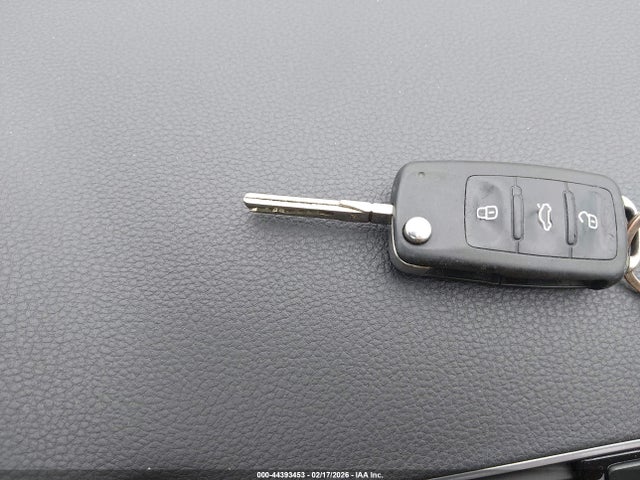 44393453 :رقم المزاد ، 1VWBN7A39EC098945 vin ، 2014 Volkswagen Passat 2.0l Tdi Se مزاد بيع
